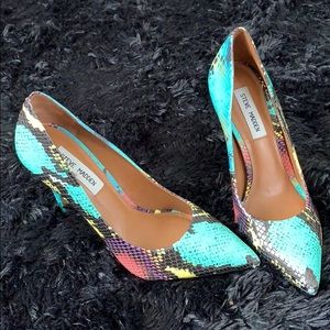 Steve Madden Pumps